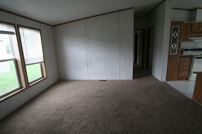 Building Photo - 2709 Crab Tree St