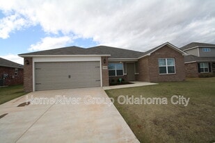 Building Photo - 13121 Beekman Dr