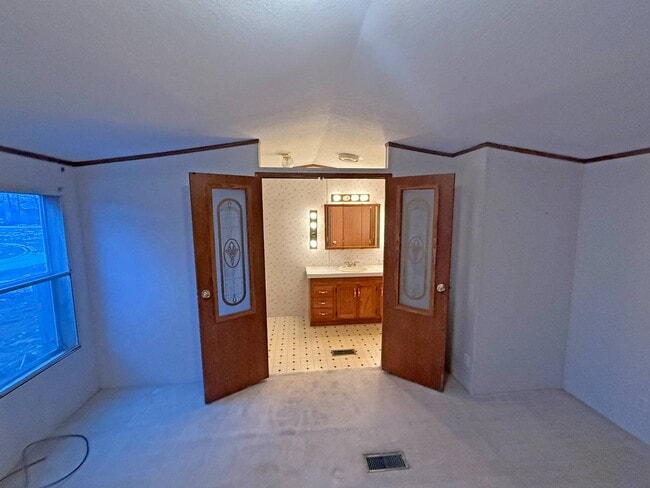 Building Photo - 2900 N Apperson Way