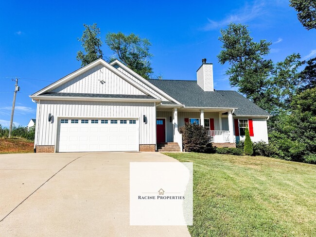 Primary Photo - 27 Carriage Dr