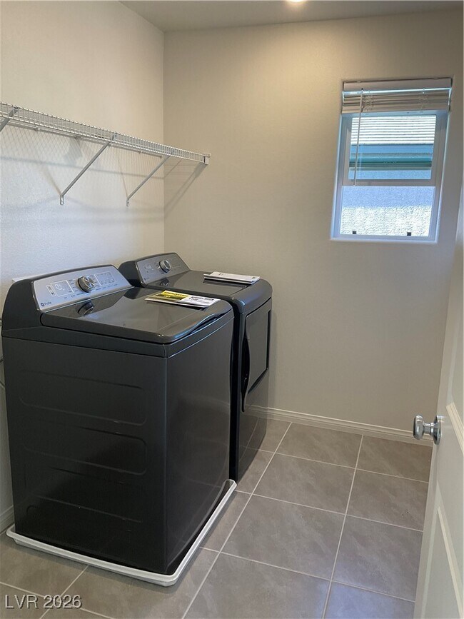 Building Photo - 4191 Juniper Pear Ave