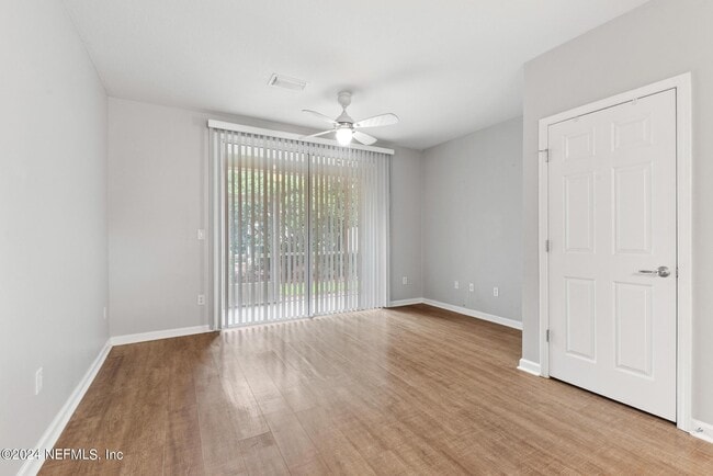 Building Photo - 8159 Summerside Cir