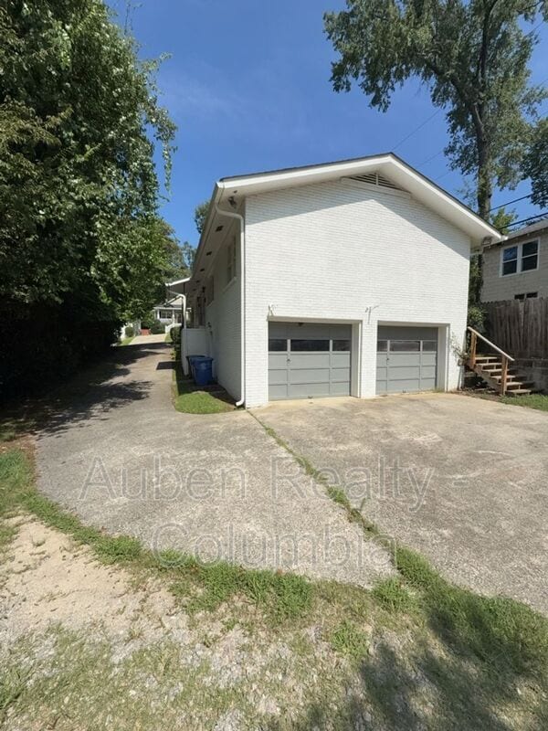 Building Photo - 1032 Lancaster St