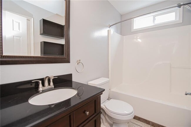 Building Photo - 1790 Tuftstown Ct