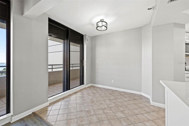 Building Photo - 5950 Pelican Bay Plaza S