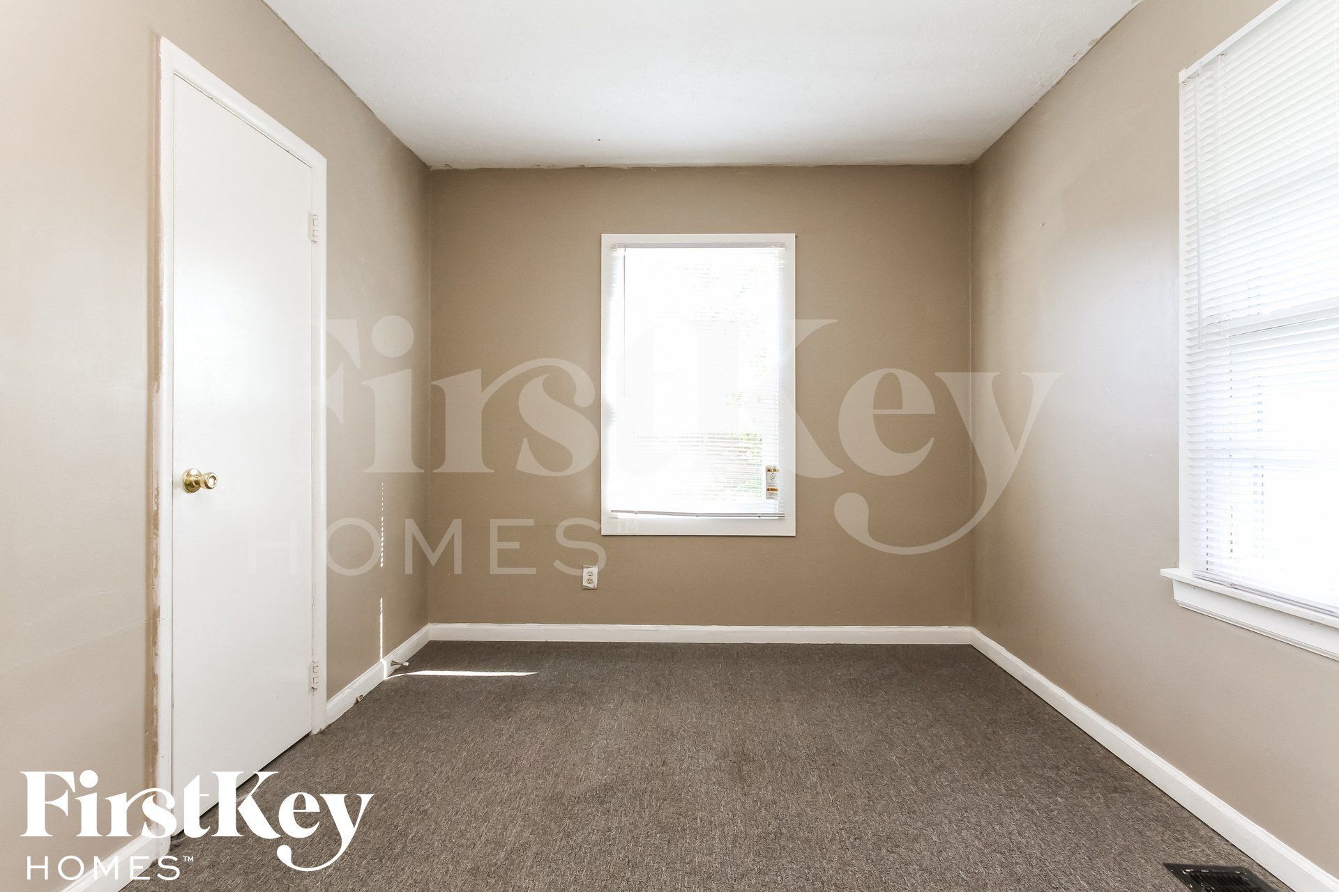 Building Photo - 3605 N Sadlier Dr