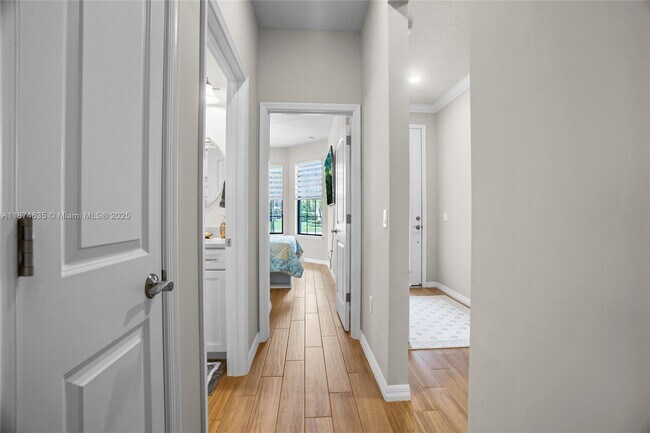 Building Photo - 8262 Cinch Way