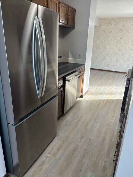 Building Photo - 5277 NW Torgerson Dr