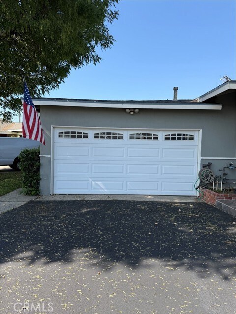 Building Photo - 15853 Romar St