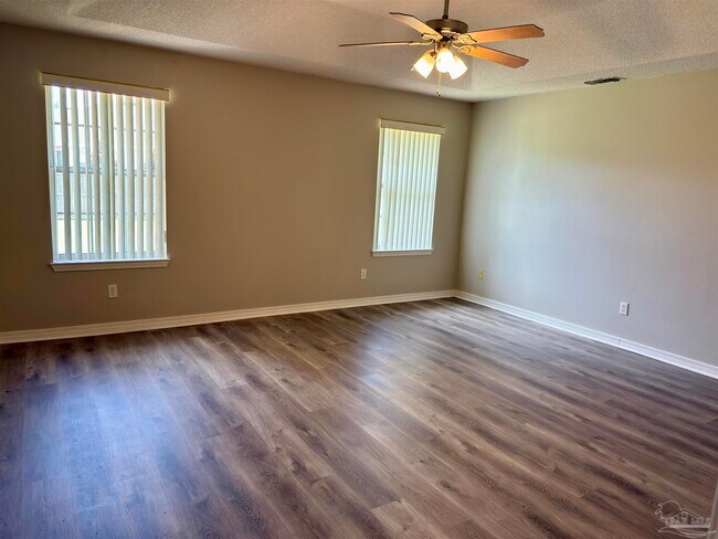 Building Photo - 4033 Maltese Way