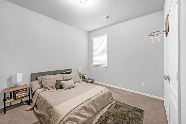 Building Photo - 24715 Oakheath Arbor Ln