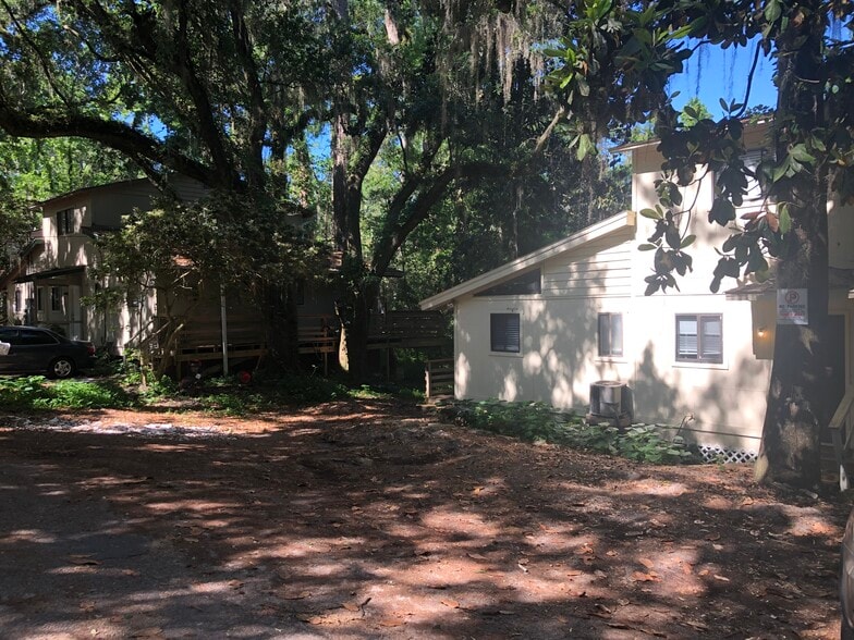 Unit A - 1356 Linda Ann Dr
