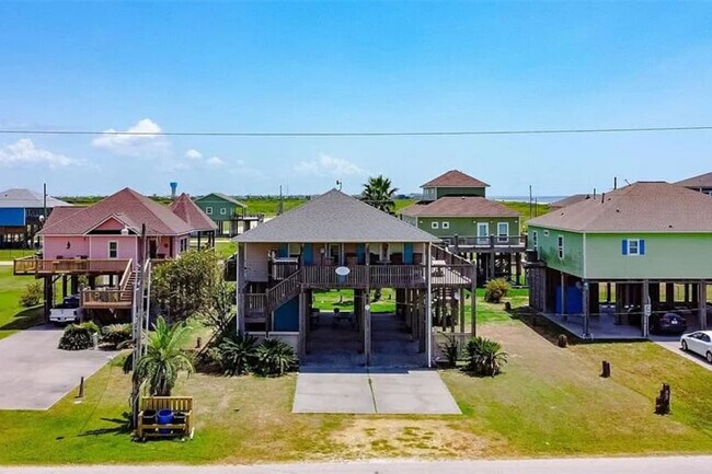 Building Photo - 820 Sandollar-SI ID1351282P