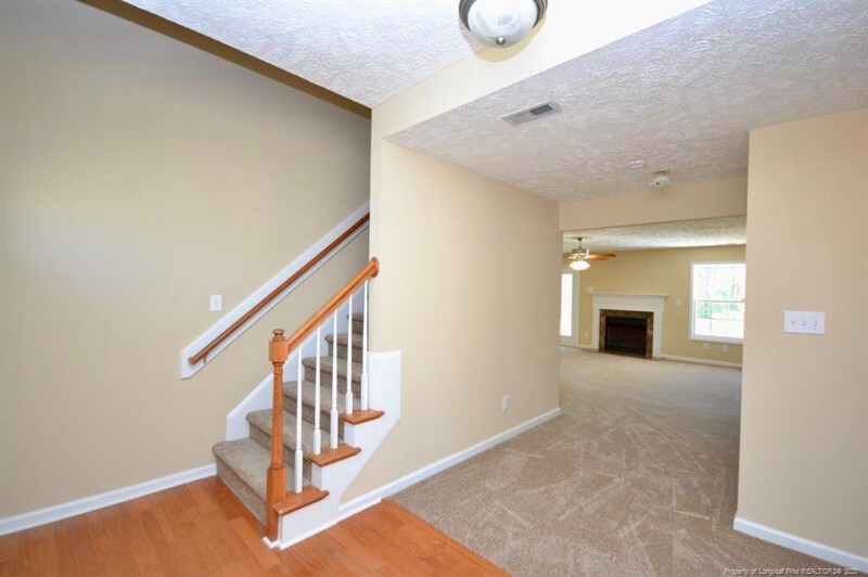 Building Photo - 361 Americana Dr