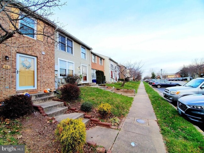 Building Photo - 24 Ramsgate Ct