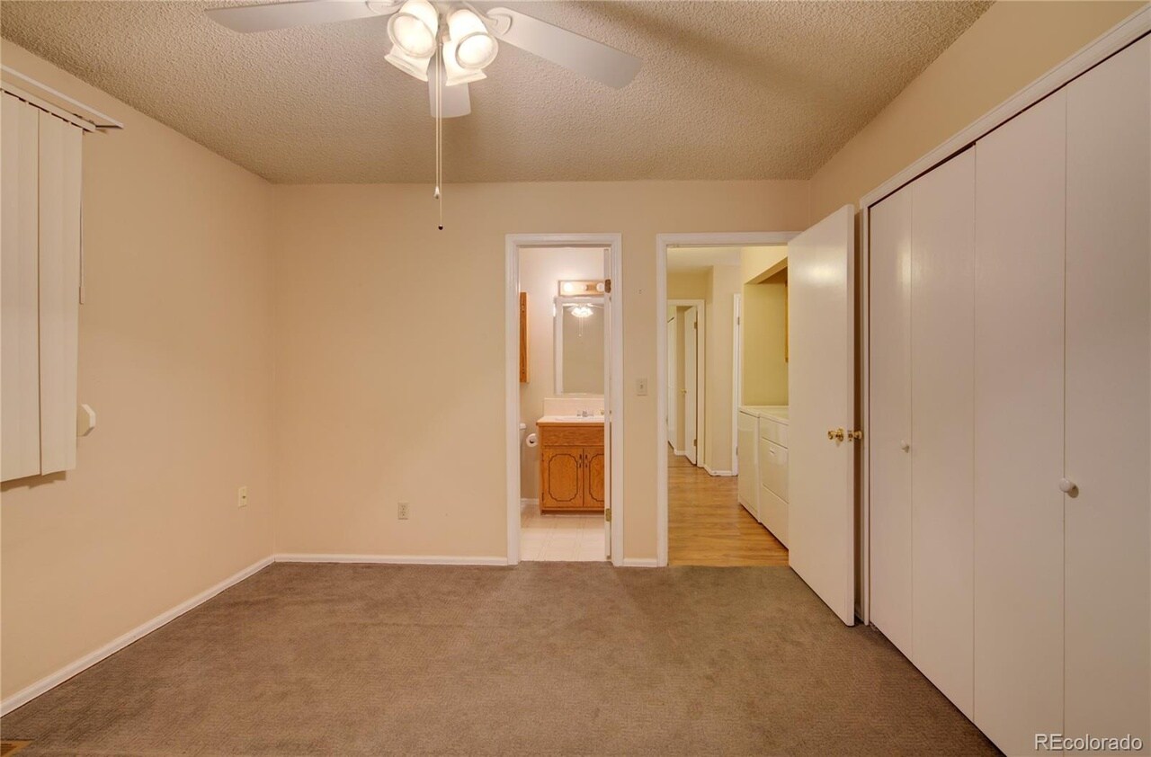 Building Photo - 5065 Elm Grove Dr