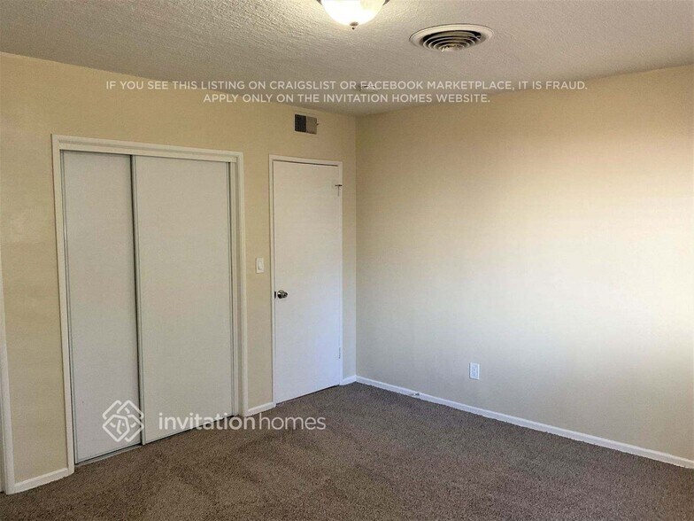 Building Photo - 10147 Aldea Ave