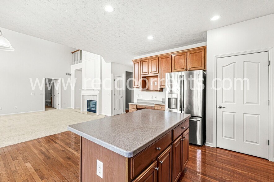 Building Photo - 4712 Pebblepointe Pass