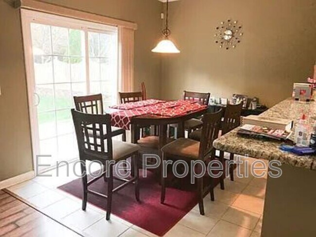 Building Photo - 8417 Whisper Ridge Pl