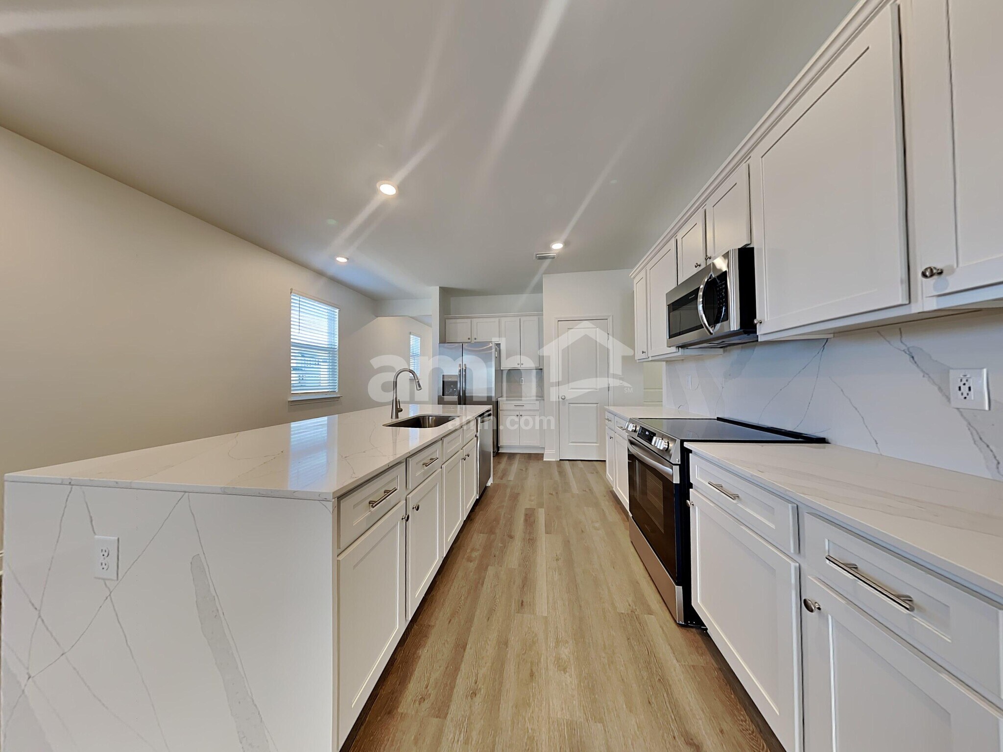 Building Photo - 168 Portside Pk Dr