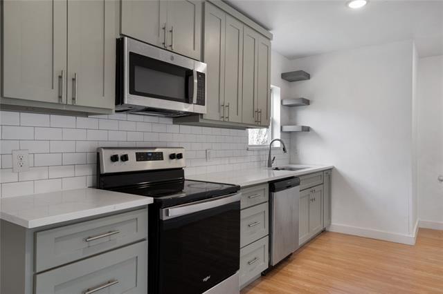 Building Photo - 3214 King St