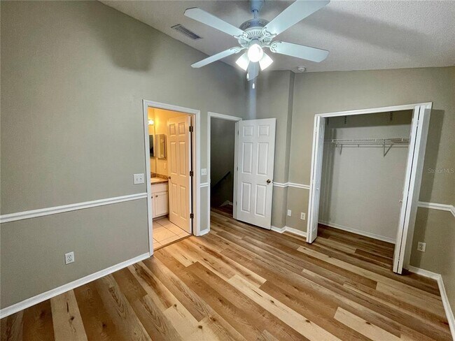 Building Photo - 5032 Misty Canal Pl