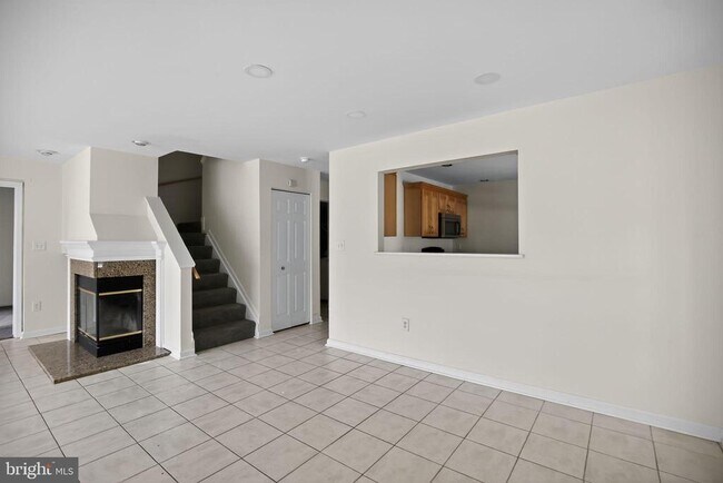 Building Photo - 8711 Gilly Way