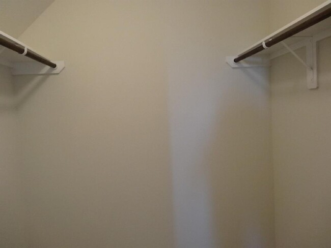 Building Photo - 4418 Windmill Run Dr