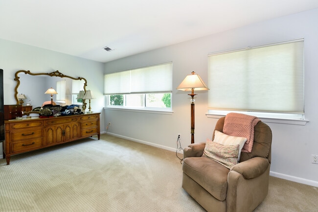 Building Photo - 59 Southport Woods Drive