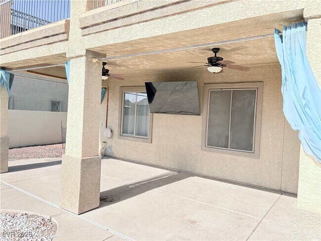 Building Photo - 3429 Hansa Ave