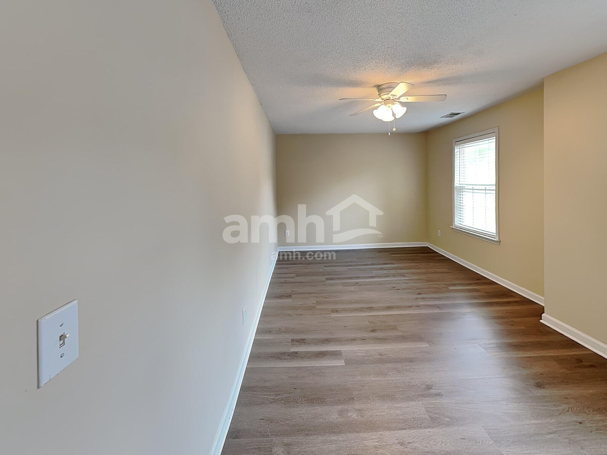 Building Photo - 2440 Hampton Estates Dr SW