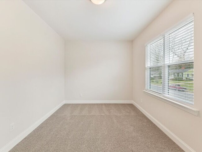Building Photo - Brand New 4BD/2.5BA Home in Revolution Park!