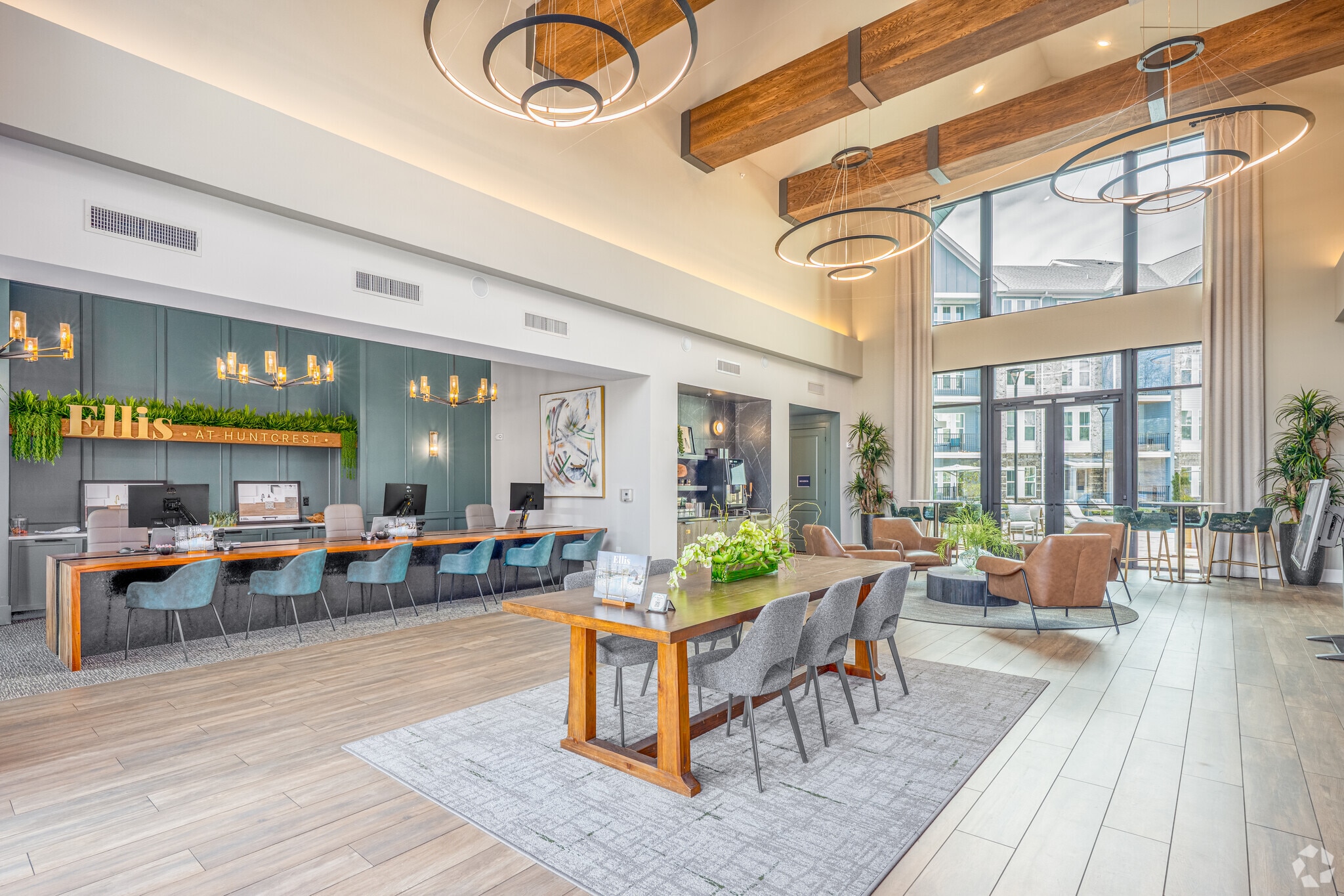 Clubroom - Ellis at Huntcrest