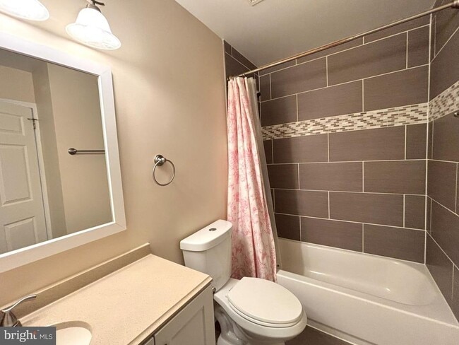 Building Photo - 12327 Flamingo Ln