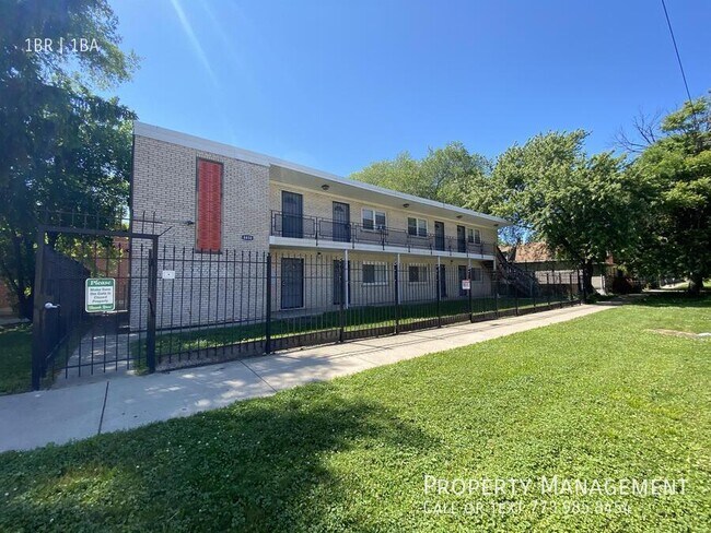 Building Photo - 8850 S Saginaw Ave