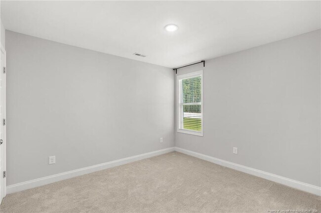 Building Photo - 153 Nairn St