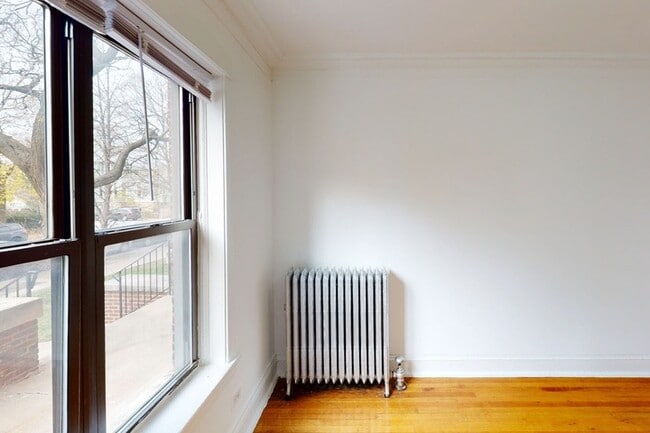 Floorplan - 5457-5459 S. Blackstone Avenue