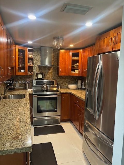 Primary Photo - 20379 W Country Club Dr