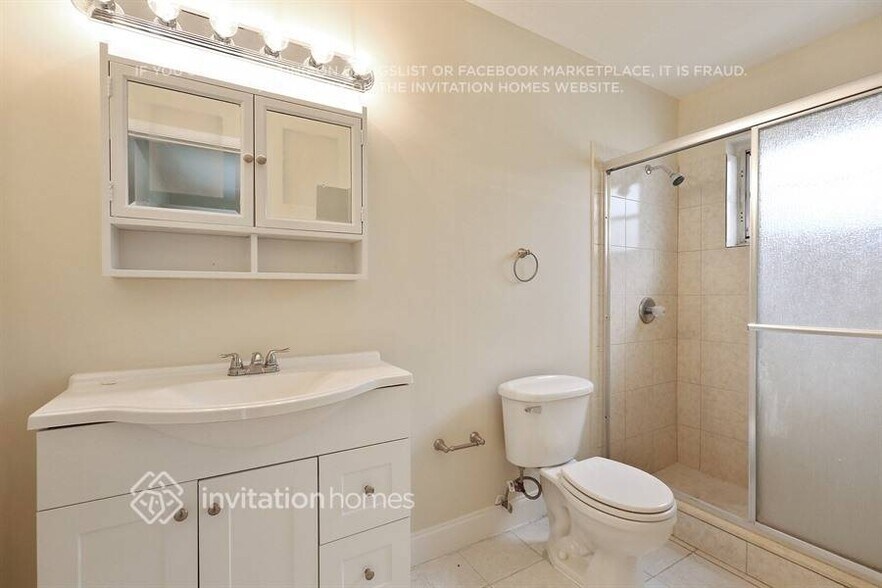 Building Photo - 7828 Kismet St