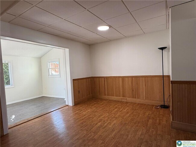 Building Photo - 1177 Arcadia St