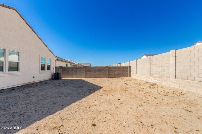 Building Photo - 1168 W Paradise Wy