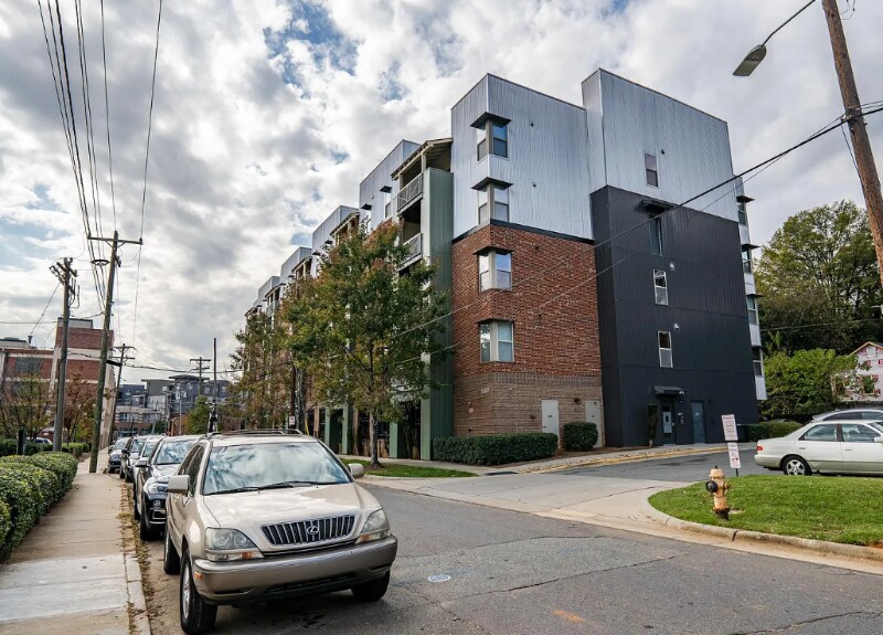 Building Photo - 630 Calvert St