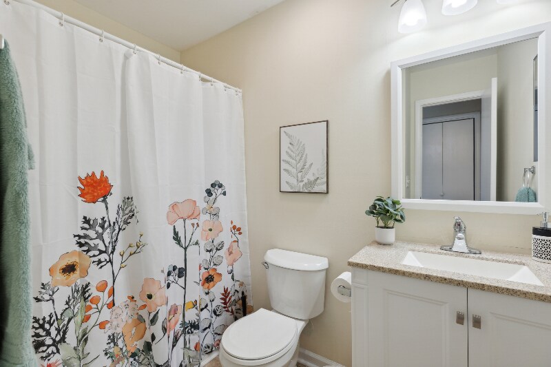 Building Photo - 6707 Low Bush Ct