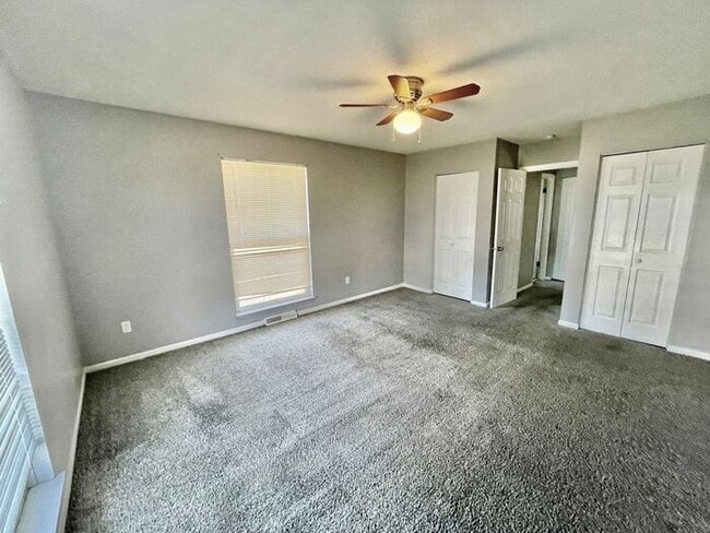 Building Photo - 1 bedroom, 1 bathroom apartment home in Ka...