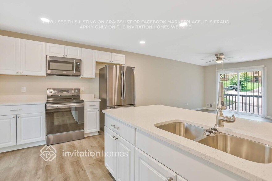 Building Photo - 816 Mather Ct