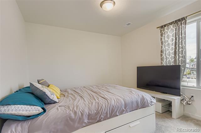 Building Photo - 625 Aspen Ave