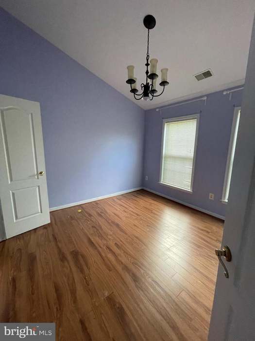 Building Photo - 8077 Sebon Dr