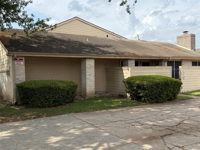 Building Photo - 10362 Cook Rd