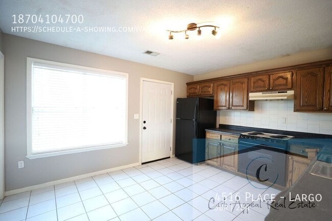 Building Photo - 4516 Place-Largo