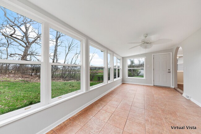 Building Photo - 206 Timber Trail